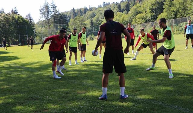 Fatih Karagümrük, yeni sezon hazırlıkları için Bolu'da kampa girdi