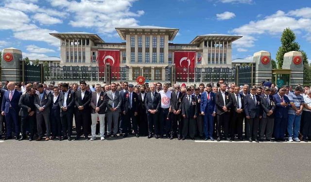 'Hain darbe girişimi unutulmadı, unutturulmayacak'