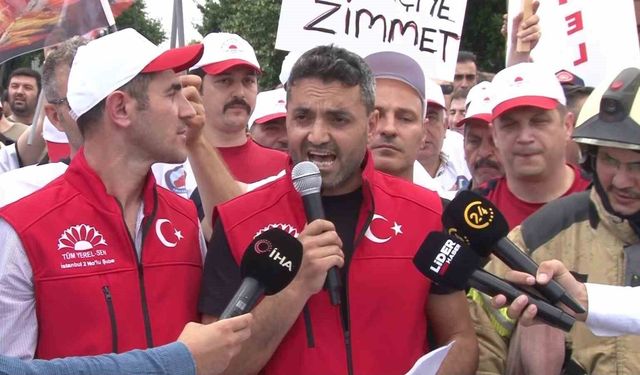 İBB personeli özlük ve sosyal hakları için Saraçhane'de toplandı