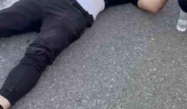 Iğdır-Doğubeyazıt yolunda motosiklet bariyerlere çarptı: 2 yaralı