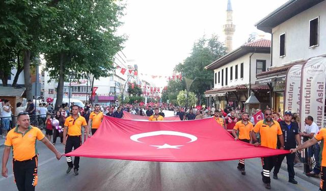 Isparta'da 15 Temmuz Demokrasi ve Milli Birlik Günü anıldı