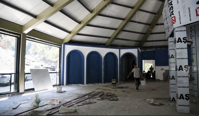 Karaçay Saklı Şelale'de sosyal tesis çalışmaları sürüyor