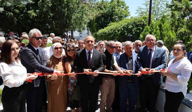 Kırıkkale'de ATA Sosyal Tesisleri vatandaşların hizmetine açıldı