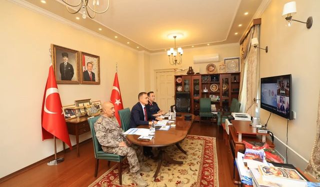 Muğla Valisi Akbıyık, İçişleri Bakanlığı toplantısına katıldı
