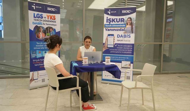 Öğrencilere LGS ve YKS tercihlerinde DABİS desteği: Niğde'de öğrenci ve veliler bilgilendiriliyor