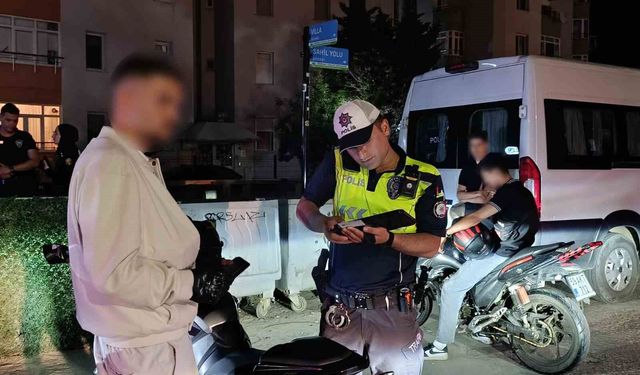 Tekirdağ'da geniş çaplı huzur uygulaması: Çok sayıda sürücüye cezai işlem uygulandı