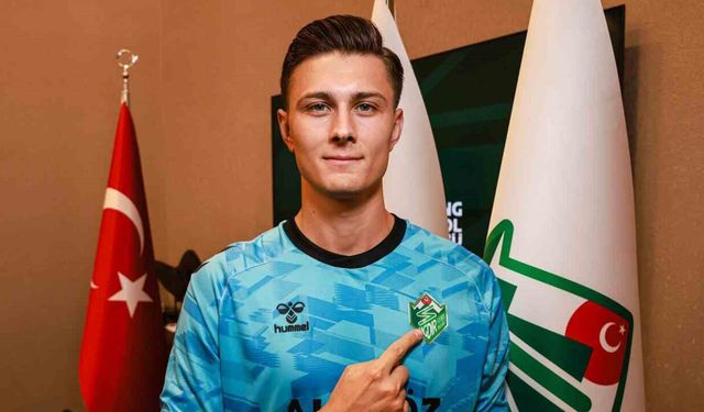 YOZGAT BOZOKSPOR'UN KALECİSİ EREN KARATAŞ 1. LİG'E TRANSFER OLDU