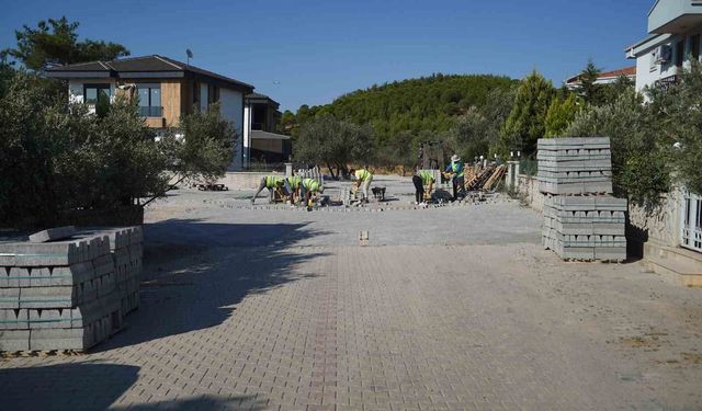 Ayvalık'ta yol yapım seferberliği
