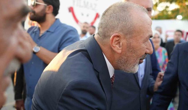 Bahçeli, MHP İl Başkanı'nın oğlu Enes Doğan'ın düğününe katıldı