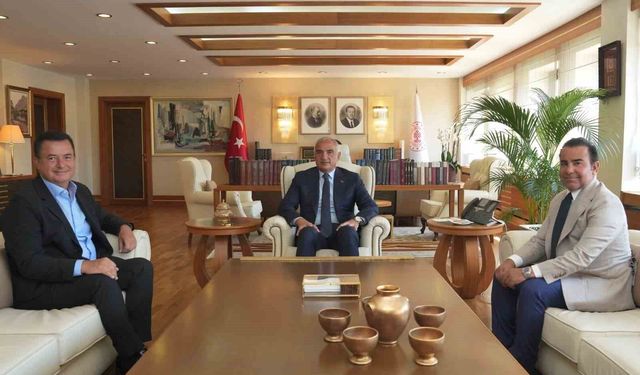 Bakan Ersoy ile Acun Ilıcalı bir araya geldi