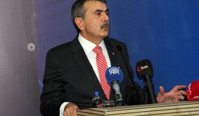Bakan Tekin, 'Siyaset üzerine düşeni yaptı, şimdi sıra millette'