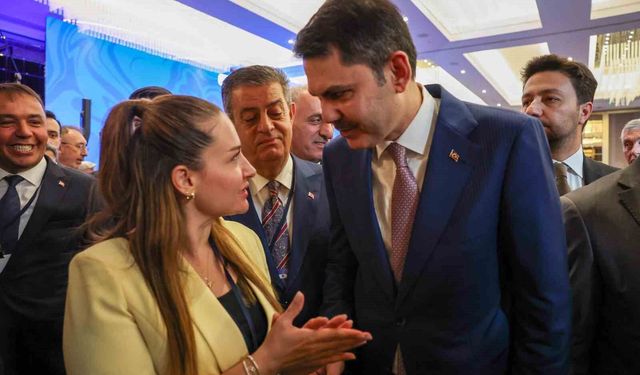 Başkan Vekili Özdemir, COP31 Yolunda İklim Dirençli Şehirler Zirvesi'ne katıldı