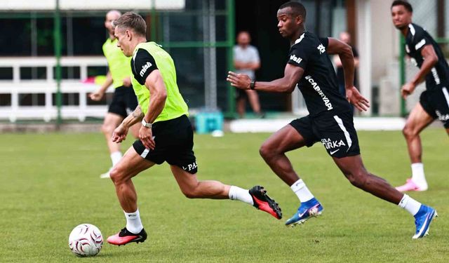 Beşiktaş'ta Hradec Kralove maçı hazırlıkları devam etti