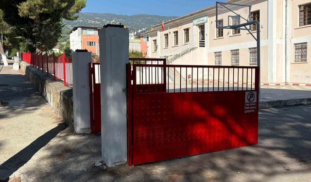 Bozdoğan Belediyesi okullarda çalışmalarını sürdürüyor