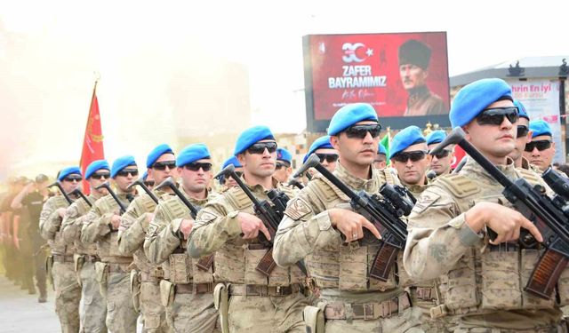 Çorum'da 30 Ağustos Zafer Bayramı coşkuyla kutlandı