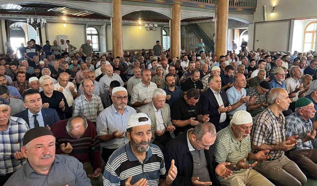Çorum'da şehitler dualarla yad edildi