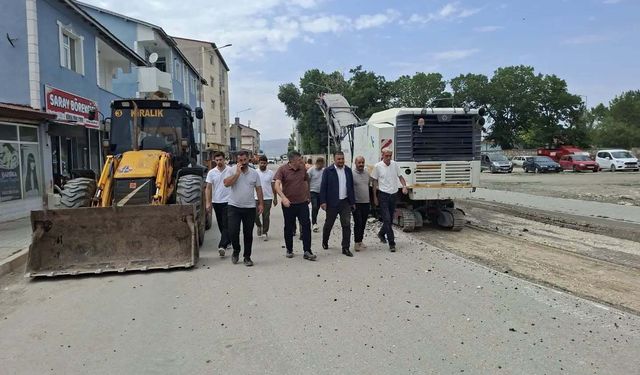 Diyadin'de asfalt çalışması başladı