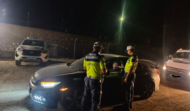 Diyadin'de trafik denetimlerinde 28 araca 260 bin 750 lira ceza