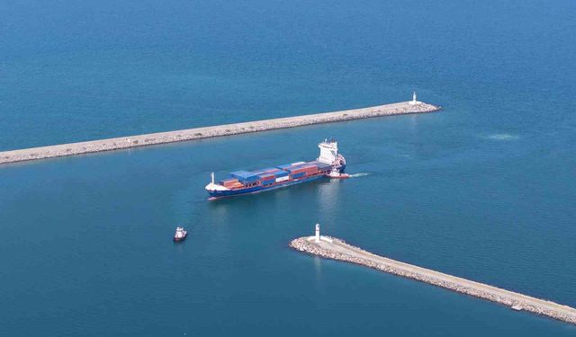Dronla vurulan Türk gemisi Samsun'da