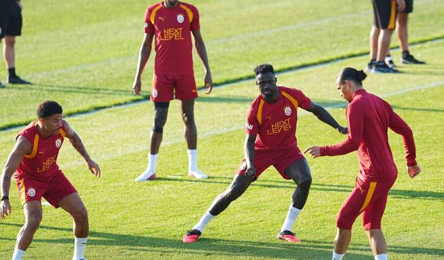 Galatasaray, yeni sezon hazırlıklarını sürdürüyor