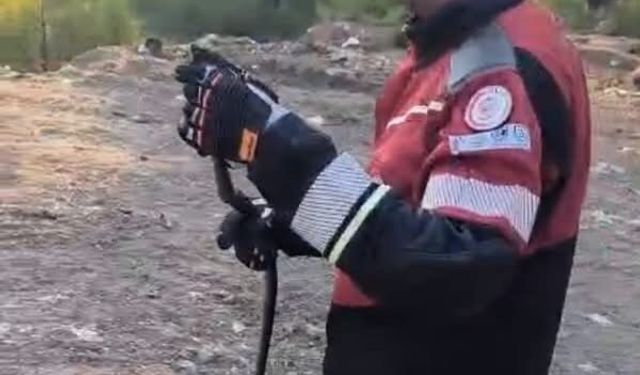 Hatay'da yerleşim yerlerinde görülen yılanlar doğal yaşam alanına bırakıldı