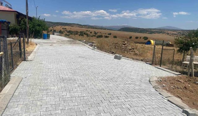 Karakoçan'ın köylerinde çalışmalar sürüyor