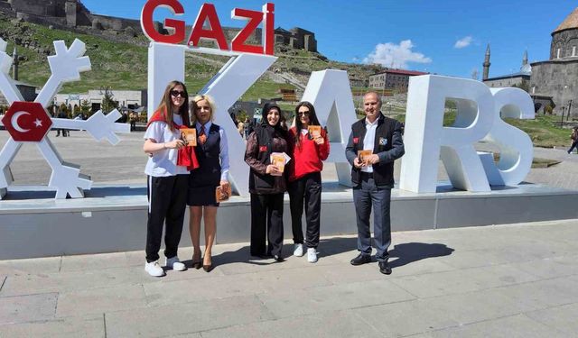 Kars'ta kadına yönelik şiddetle mücadele için sahada bilgilendirme çalışmaları sürüyor