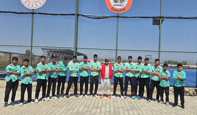 Malatya hokeyde Türkiye 4'üncüsü oldu