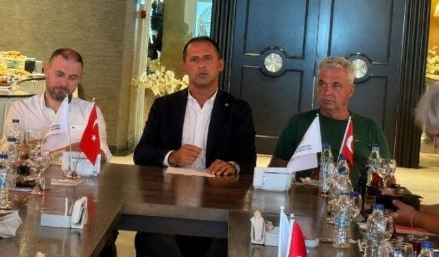 Marmaris Belediye FK Başkanı Karaosmanoğlu: 'Hedef şampiyonluk, gecemizi gündüzümüze katacağız'