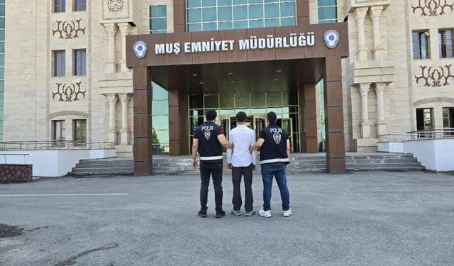 Muş'ta aranan hükümlü yakalandı, cezaevine gönderildi