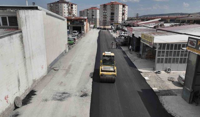 Sorgun Sanayi Sitesi'nde asfalt hamlesi: Yollar yenileniyor