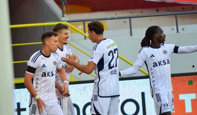 Trendyol Süper Lig: Çorum FK: 0 - Kasımpaşa: 1 (İlk yarı)