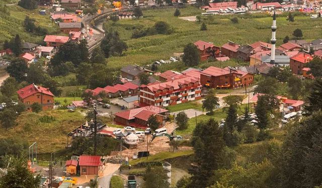 Uzungöl'de ikinci taşkın