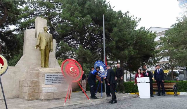 Van'da 30 Ağustos Zafer Bayramı kutlandı