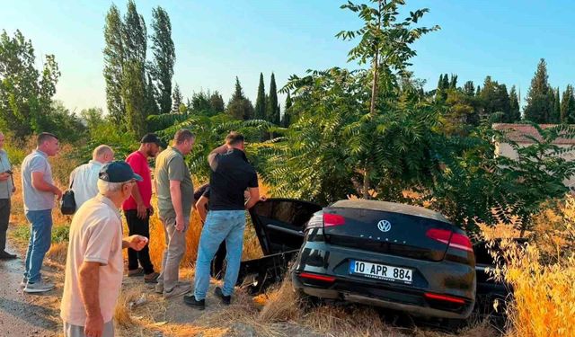Yangına müdahaleye giden orman aracı ile otomobil çarpıştı: 1 ölü