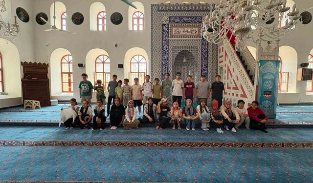Yaz Kur'an kursları arası bilgi yarışması düzenlendi