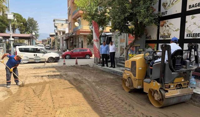 Yenipazar Belediyesi yol yenileme çalışmalarını sürdürüyor