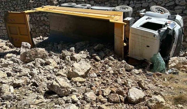 Yol yapımı çalışmasında trafik kazası: 1 ölü