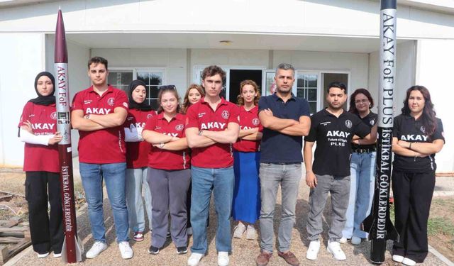 Adanalı gençlerin roketleri TEKNOFEST'te iki kategoride derece yaptı
