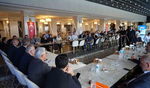 AK Parti Genel Başkan Yardımcısı Şen: '2 yıldır bir tek insan ölmedi, bir yer bombalanmadı, bir tek kurşun sıkılmadı'