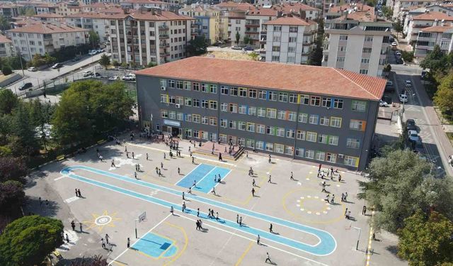 Ankara'da okullar daha modern ve kullanışlı hale getirildi