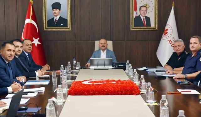Aydın'da yeni eğitim yılı öncesi güvenlik toplantısı