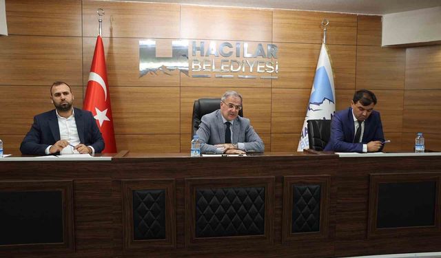 Başkan Özdoğan: 'Her karar Hacılar'ın geleceği için'
