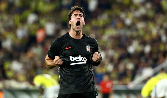 Beşiktaş: 'Dusan Vlahovic'in disipline sevk edilmesi kabul edilemez'