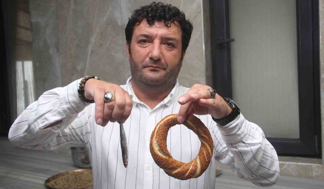 Bu da hamsili simit: 'Balık ekmek oluyor da balık simit neden olmasın'