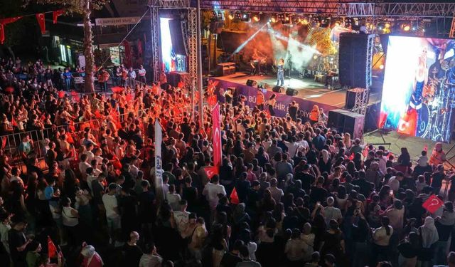 Buharkent'te kurtuluş günü konseri