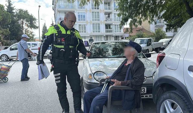 Burdur trafiğinde kızının ihbar ettiği 85'lik dede alarmı