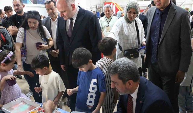 Diyarbakır'da 'Maarifin Kalbinde Oyun, Aile ve Çocuk Günü' etkinliği