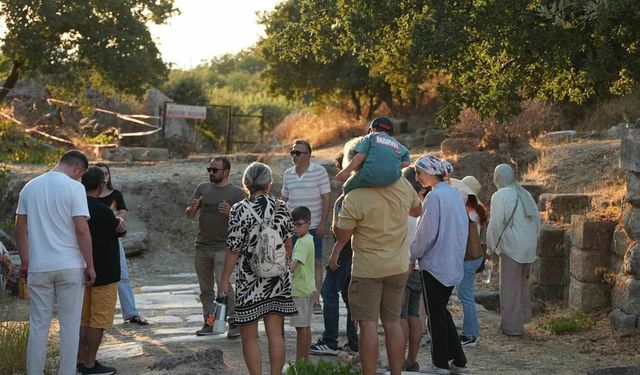 Dokuz gün boyunca kültür ve sanatın merkezi olan Çanakkale'de festival sona erdi