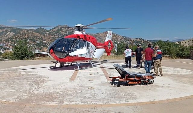 Elinden yaralanan hasta, helikopter ambulansla Malatya'ya sevk edildi